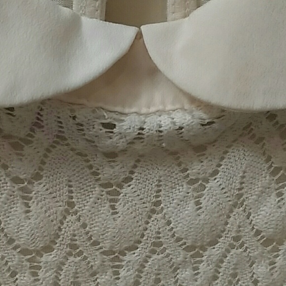 The Limited cream color sleeveless shirt - Picture 4 of 6